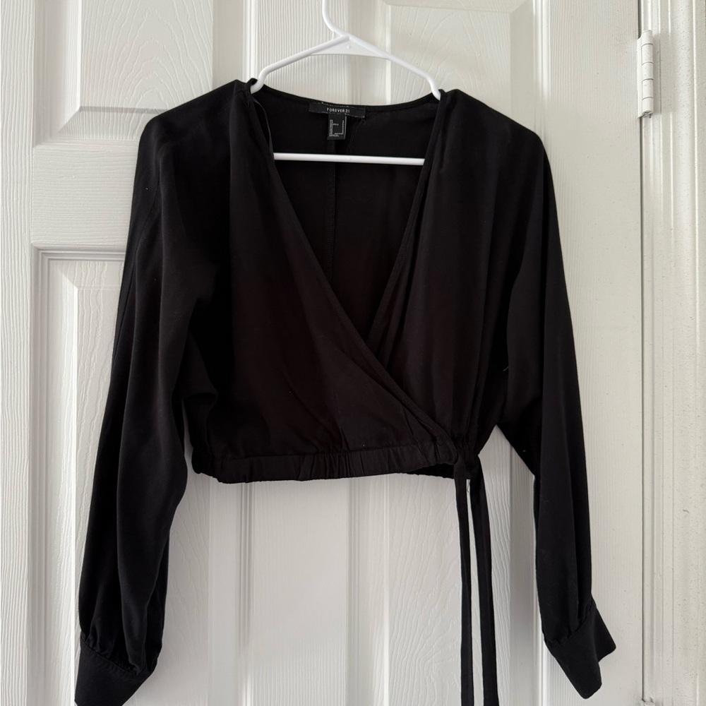Black Wrap v neck crop Top